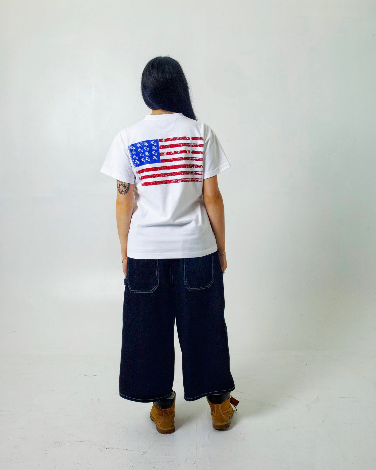 C10 MOGA TEE